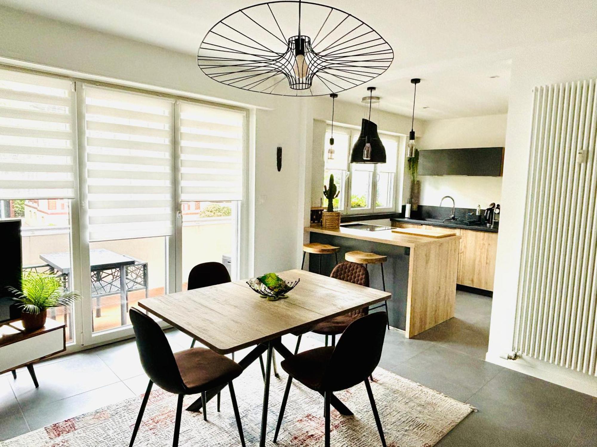 Appartement De Standing Proche Centre Ville Et Gare Mulhouse Ngoại thất bức ảnh